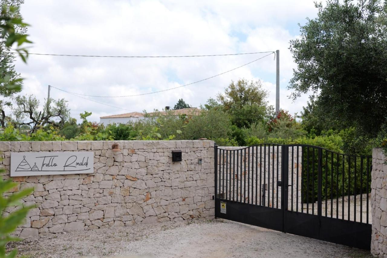 Trullo Rinaldi - Private Pool And Sauna Castellana Grotte Exterior foto