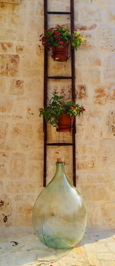Trullo Rinaldi - Private Pool And Sauna Castellana Grotte Exterior foto